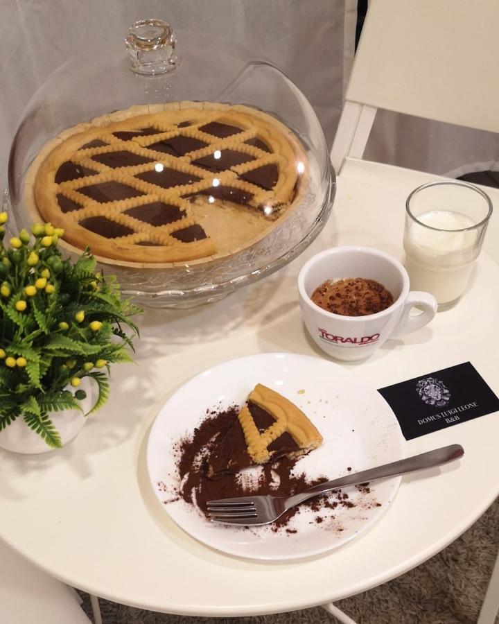 Alojamento de Acomodação e Pequeno-almoço Domus Luigi Leone Nápoles