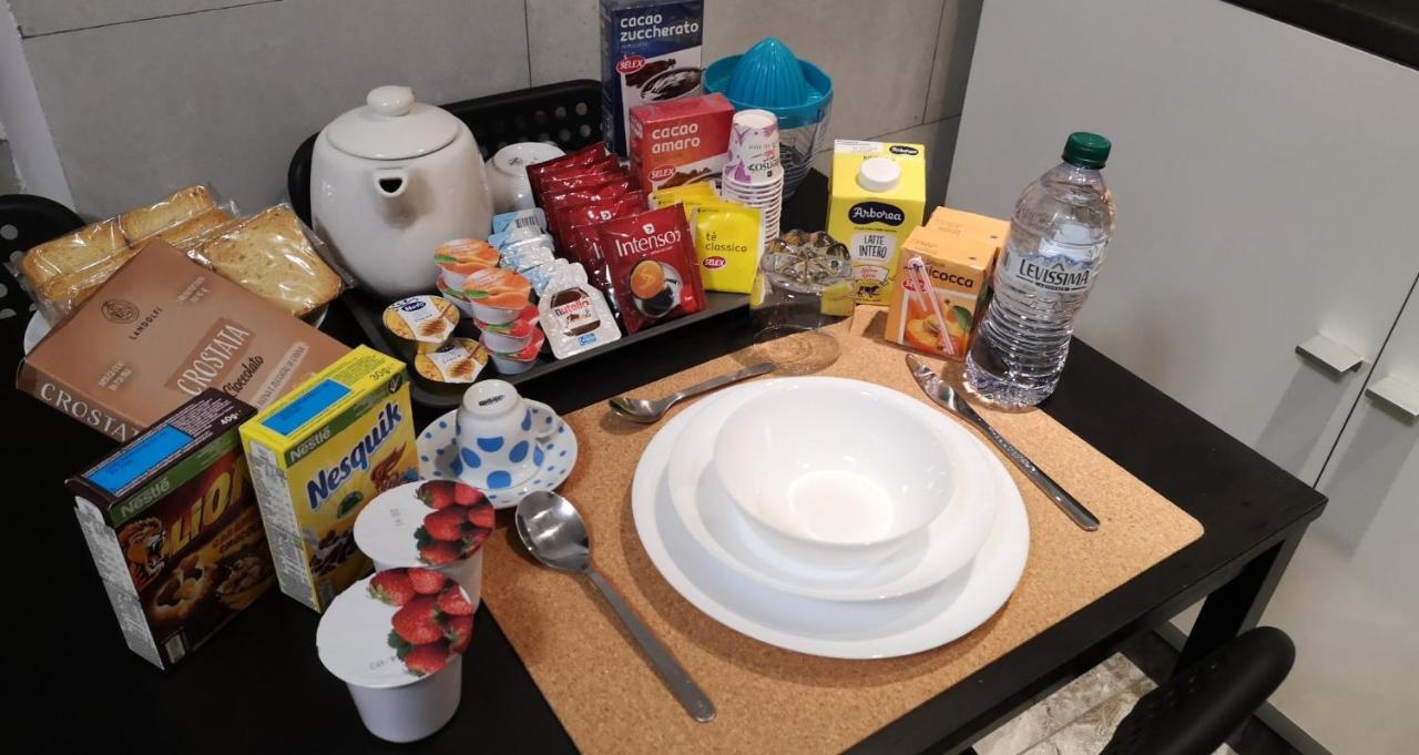 Domus Luigi Leone Alojamento de Acomodação e Pequeno-almoço *
